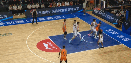 新赛季年薪TOP10：仅库里超6000万，詹杜落榜，3人毒药合同