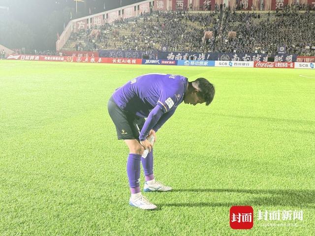 午报丨辛纳以逸待劳，紫薇遇大苦主，火娃战高芙，张帅无缘决赛