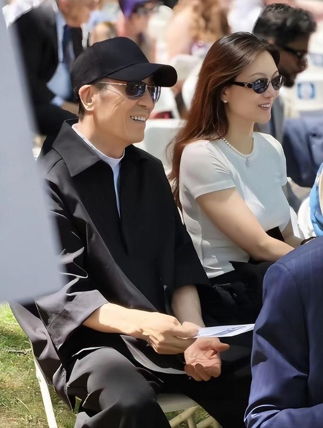 今晚亮相！杨瀚森：跟队友有些生疏需好好交流，要为球队贡献力量